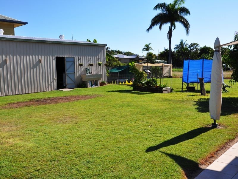 90 Powell Street, Bowen QLD 4805