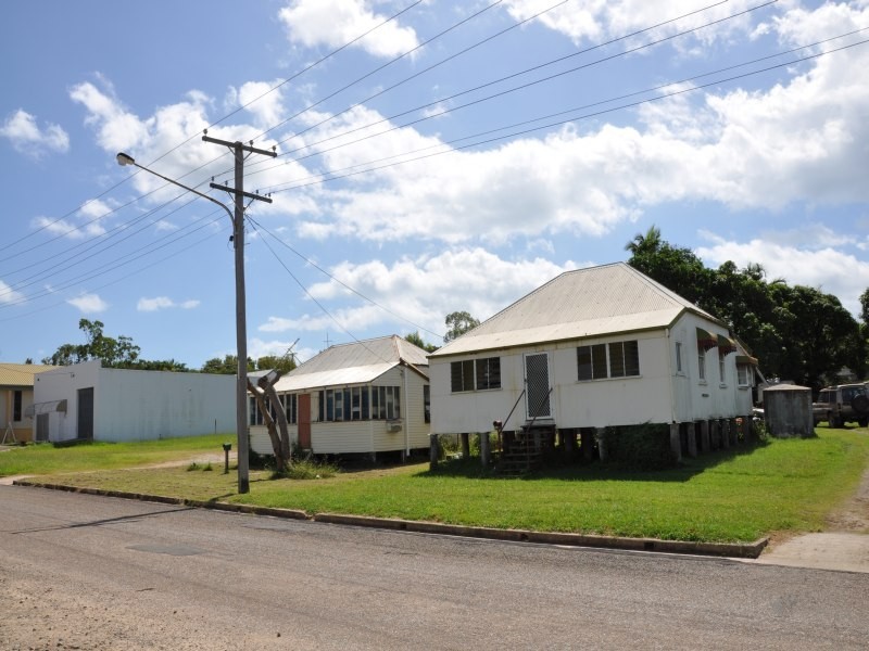 34-40 Gregory Street, Bowen QLD 4805