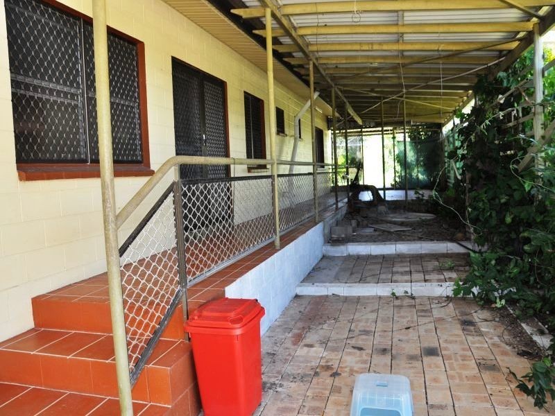 8 Heronvale Road, Bowen QLD 4805