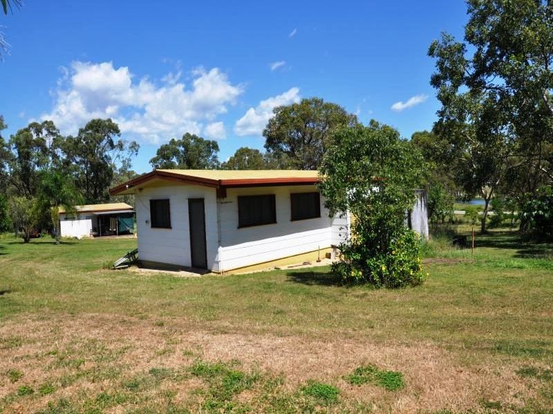 8 Heronvale Road, Bowen QLD 4805