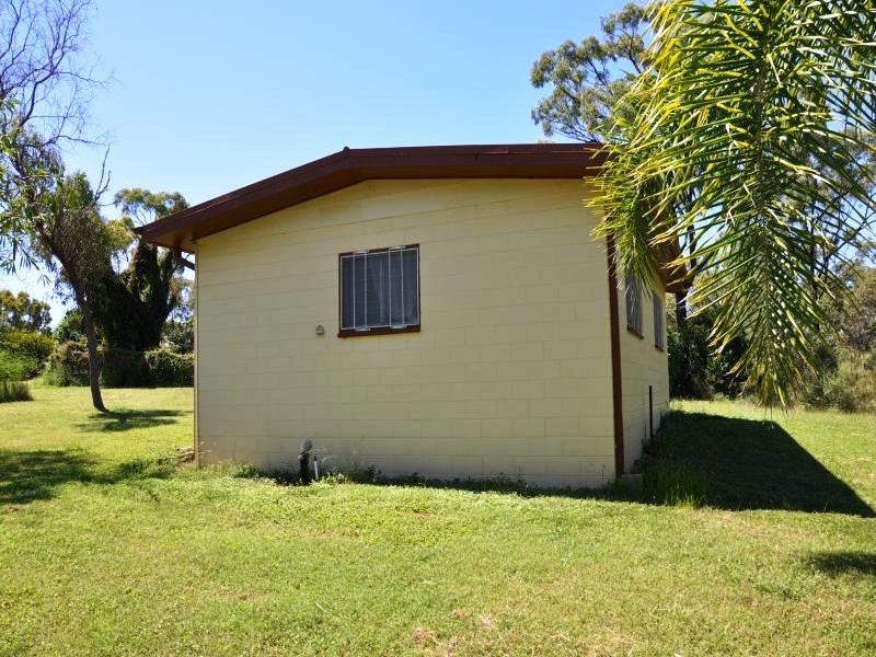 8 Heronvale Road, Bowen QLD 4805
