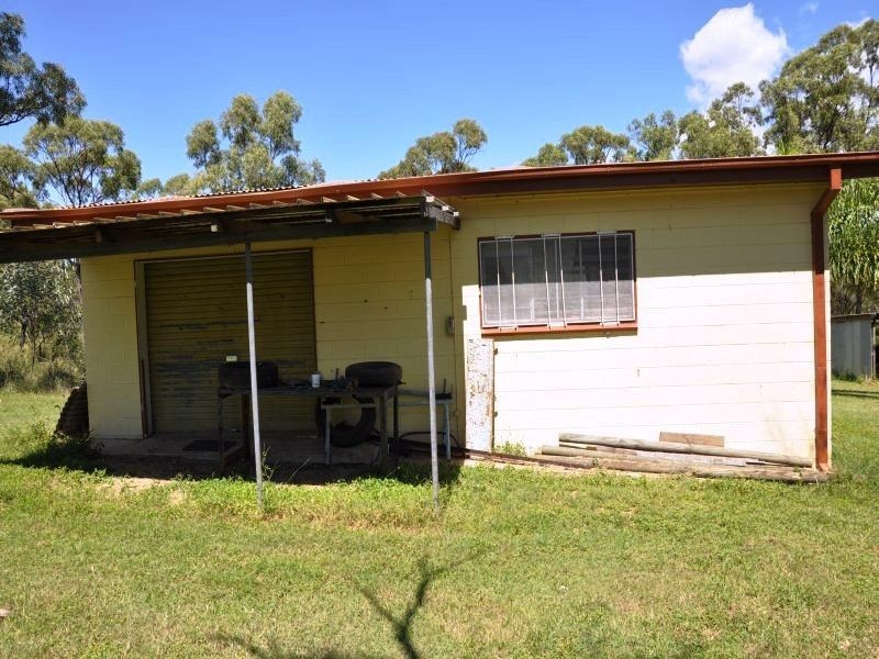 8 Heronvale Road, Bowen QLD 4805