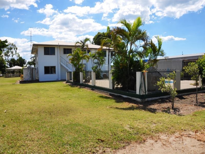 18588 Bruce Highway, Bowen QLD 4805