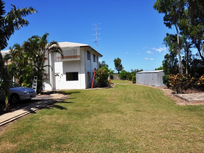18588 Bruce Highway, Bowen QLD 4805