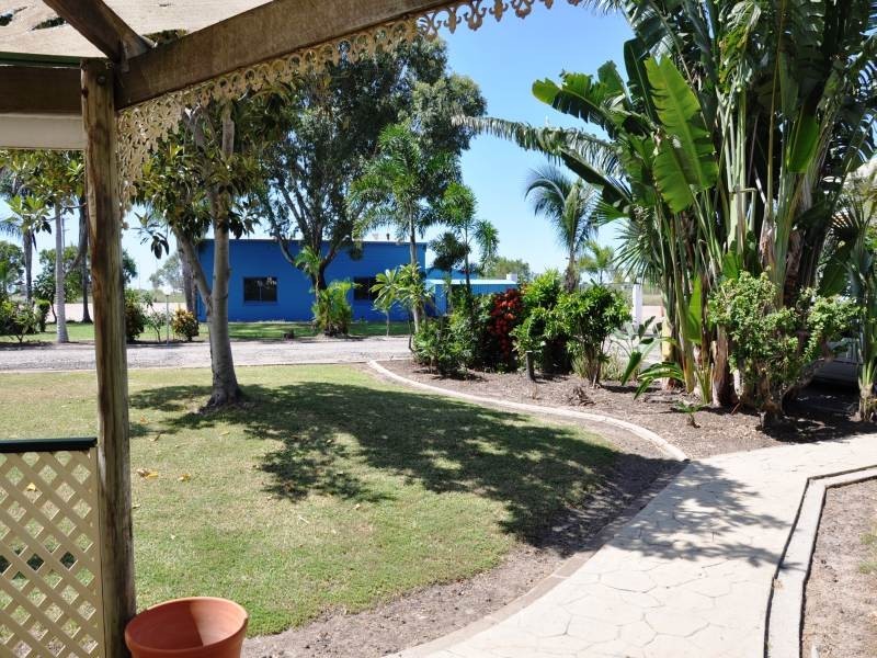 18588 Bruce Highway, Bowen QLD 4805