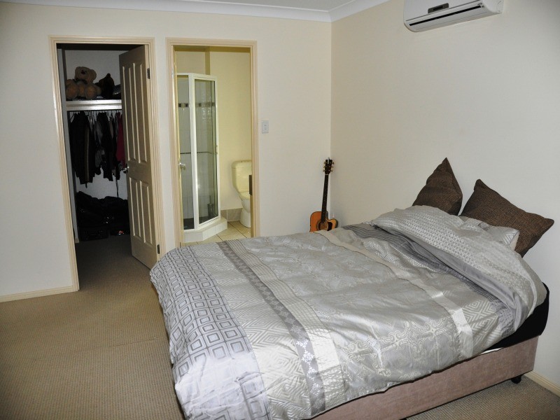 142 Ocean View Drive, Bowen QLD 4805