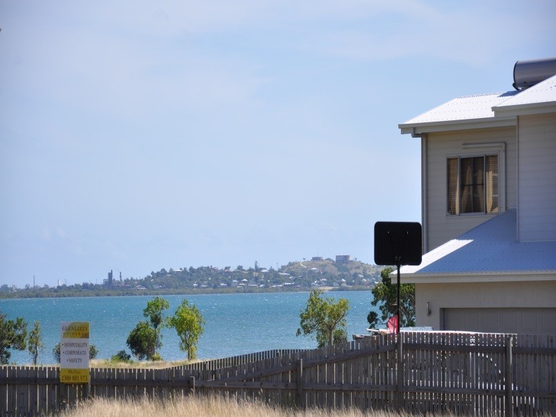142 Ocean View Drive, Bowen QLD 4805