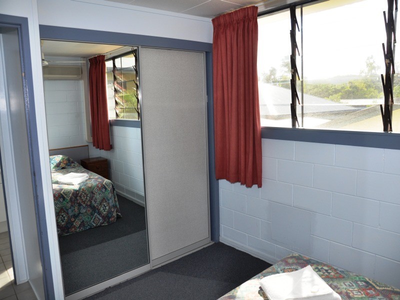 4/47 Horseshoe Bay Road, Bowen QLD 4805