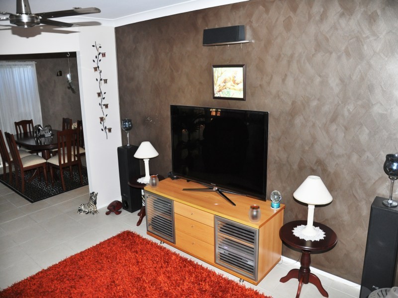 6 Tynwald Ave, Bowen QLD 4805