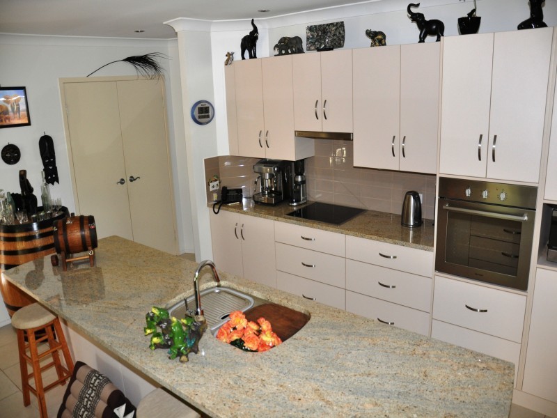 6 Tynwald Ave, Bowen QLD 4805