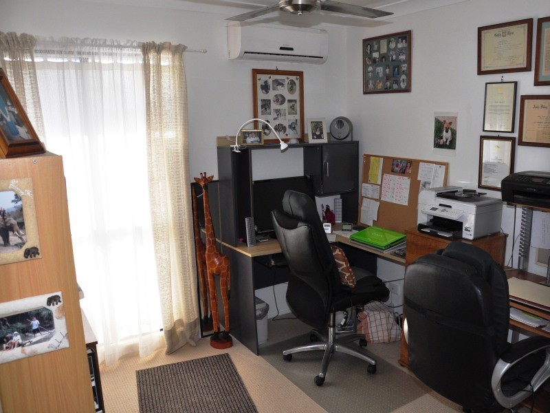 6 Tynwald Ave, Bowen QLD 4805