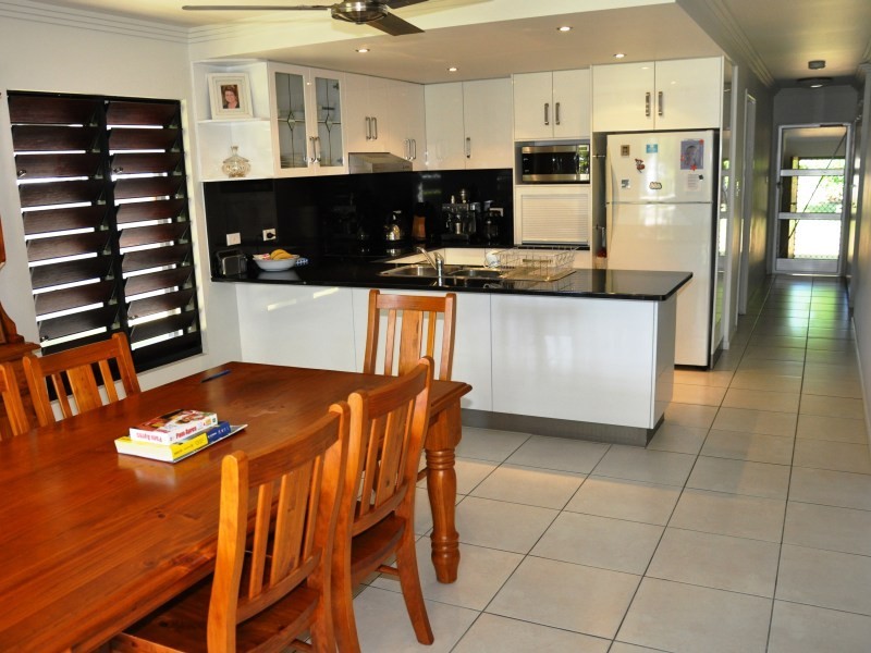 67 Golf Links Road, Bowen QLD 4805