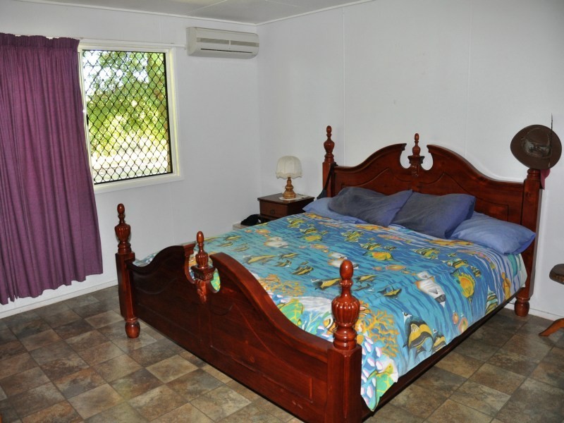 3 Railway Road, Bowen QLD 4805