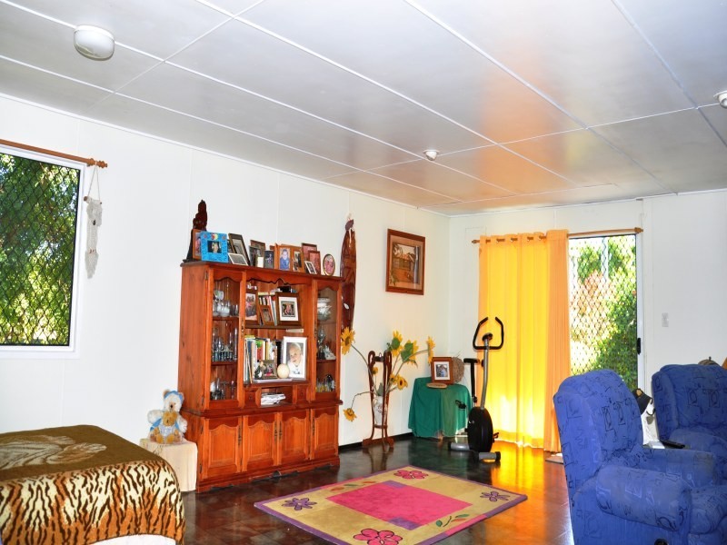 3 Railway Road, Bowen QLD 4805