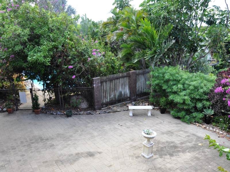 9 Avicennia Street, Bowen QLD 4805