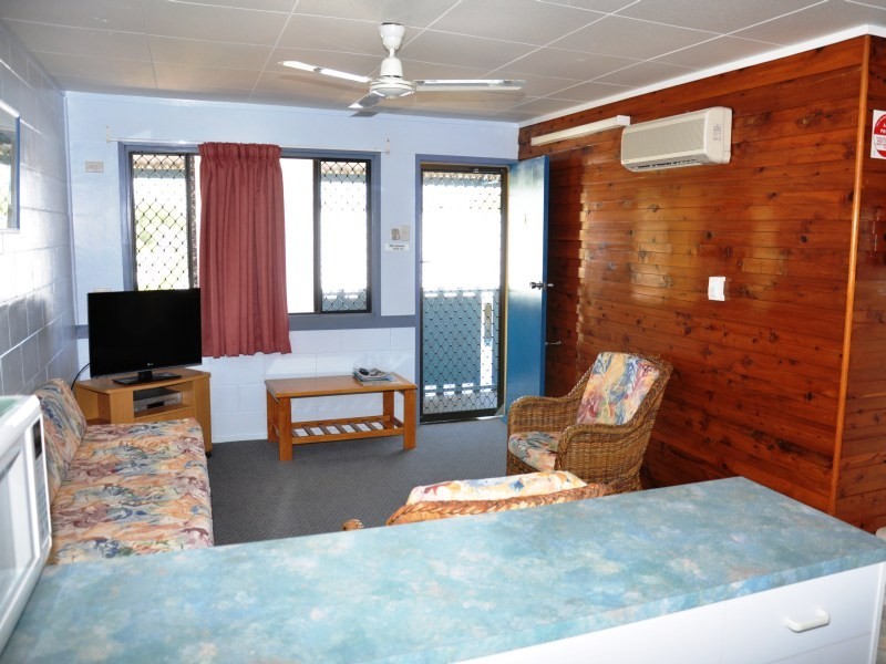 7/47 Horseshoe Bay Road, Bowen QLD 4805