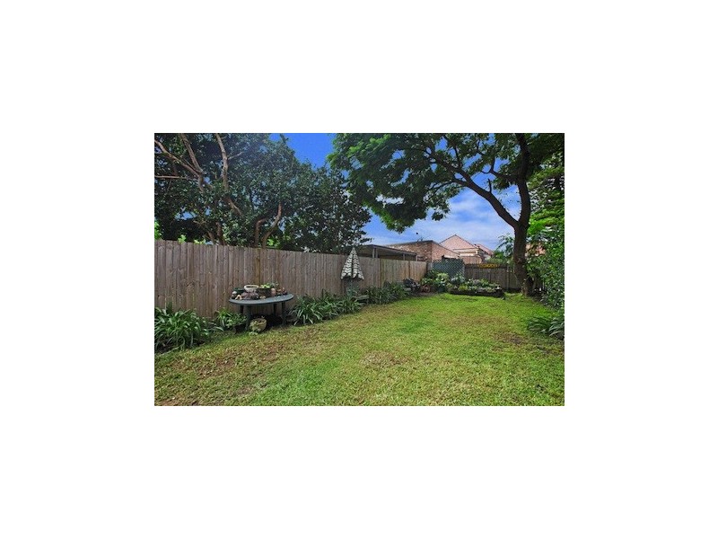 27 England Ave, Marrickville NSW 2204