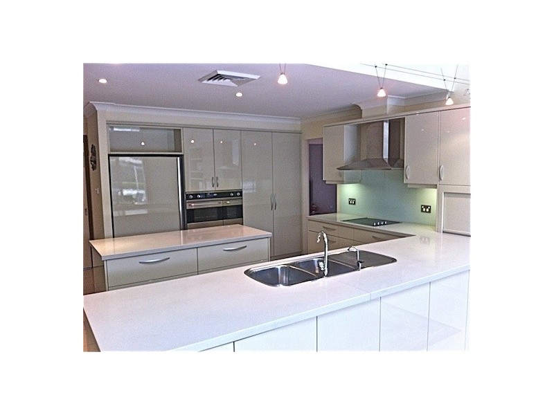 25 Glenrowan Ave, Kellyville NSW 2155