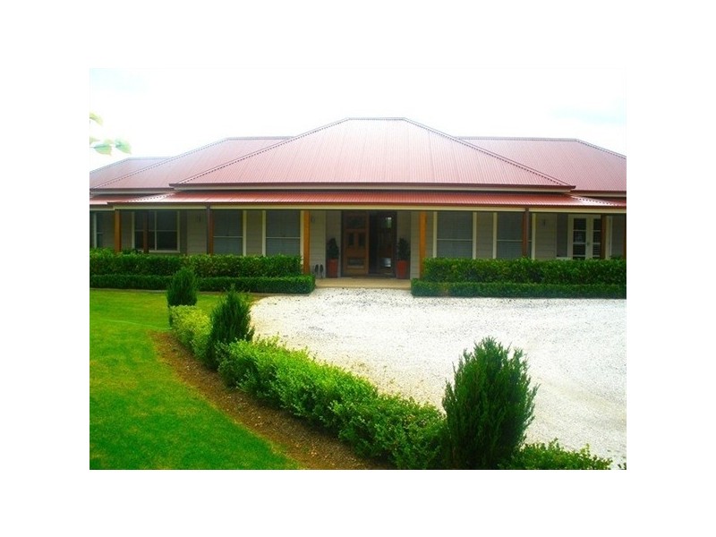 16 Stargard Crescent, Picton NSW 2571