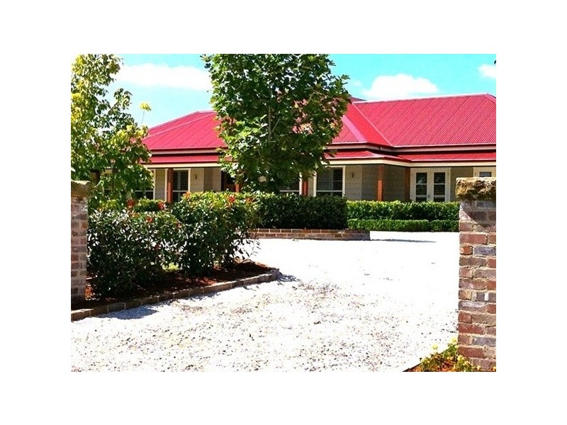 16 Stargard Crescent, Picton NSW 2571