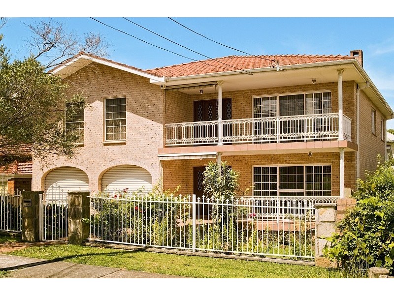 35A Marlborough Rd, Willoughby NSW 2068