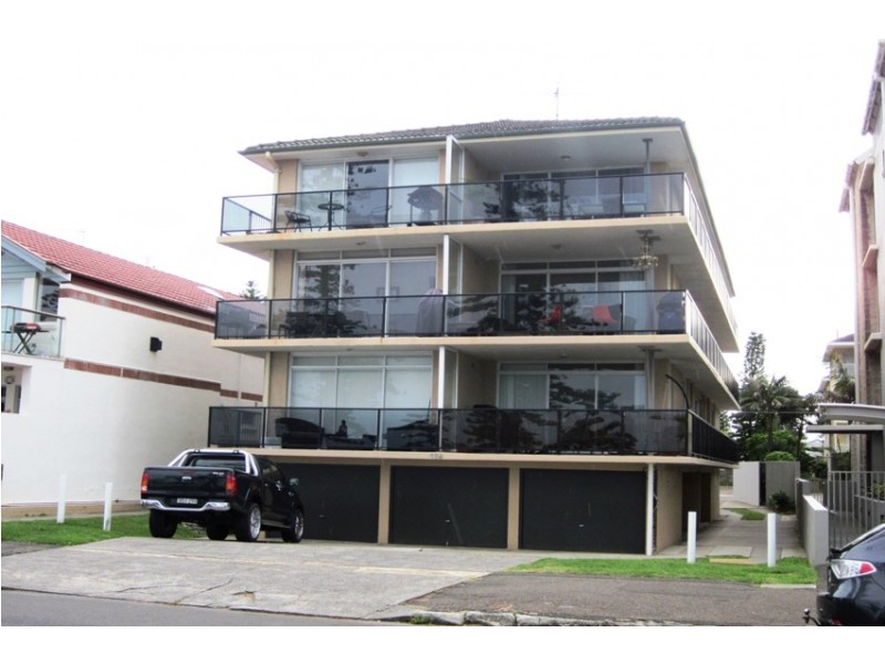 8/108 North Steyne, Manly NSW 2095