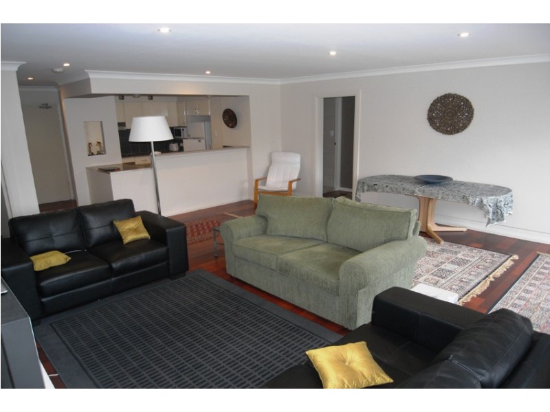 12/11 Pittwater Road, Manly NSW 2095