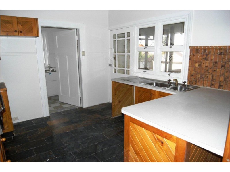 6 Griffiths Street, Fairlight NSW 2094