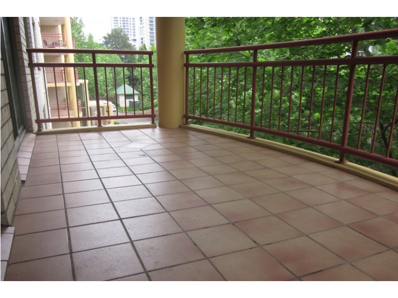 54/15A HERBET STREET, St Leonards NSW 2065