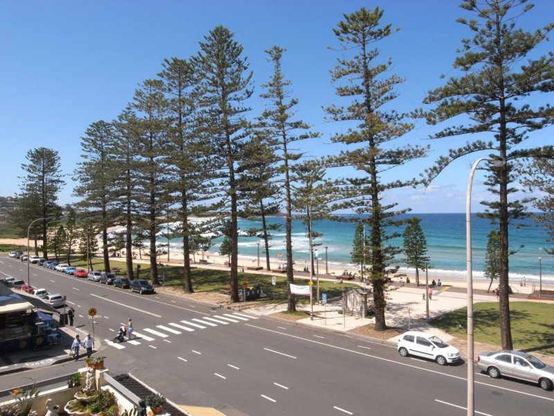 18 The Strand, Dee Why NSW 2099