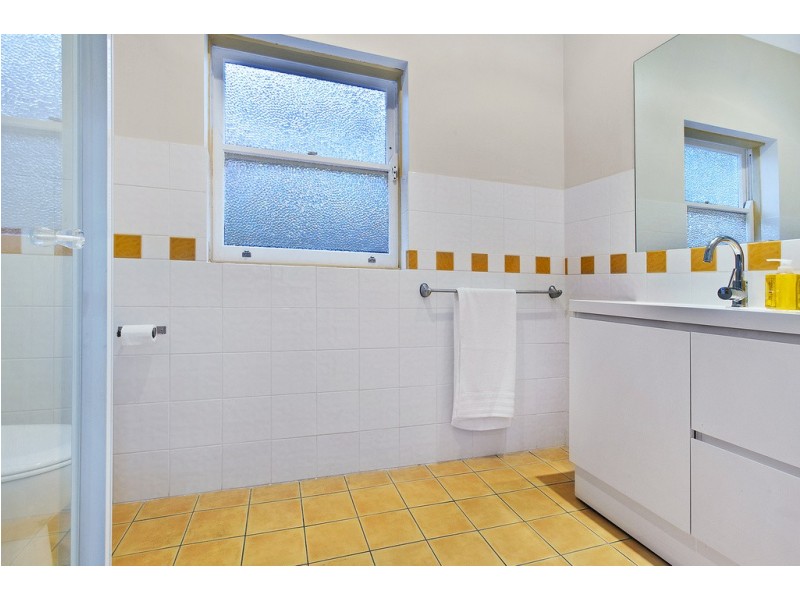 13 Oatway Parade, North Manly NSW 2100