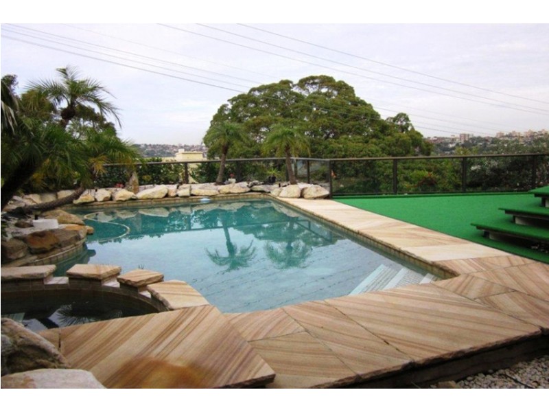 14 Moore Street, Clontarf NSW 2093