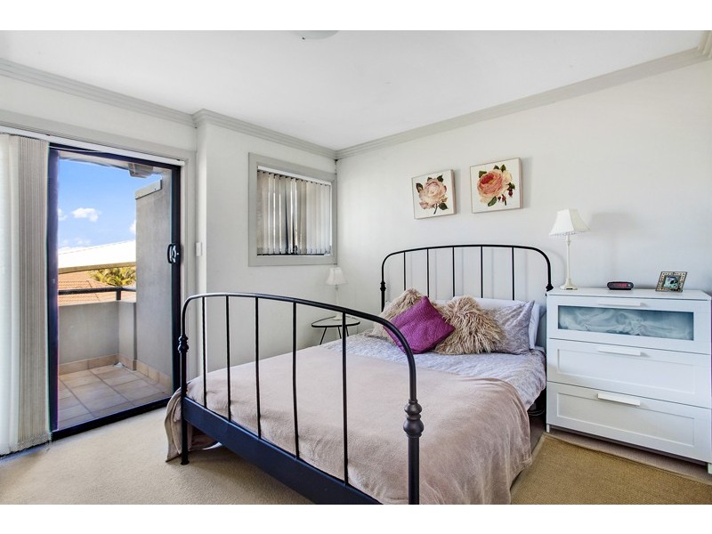 3/50 Carrington Parade, Curl Curl NSW 2096