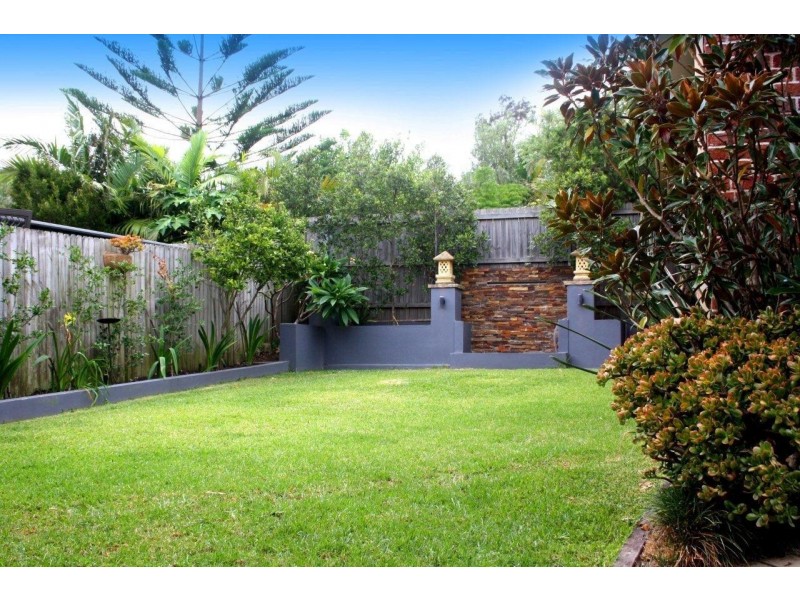 81 Waratah Parade, Narraweena NSW 2099