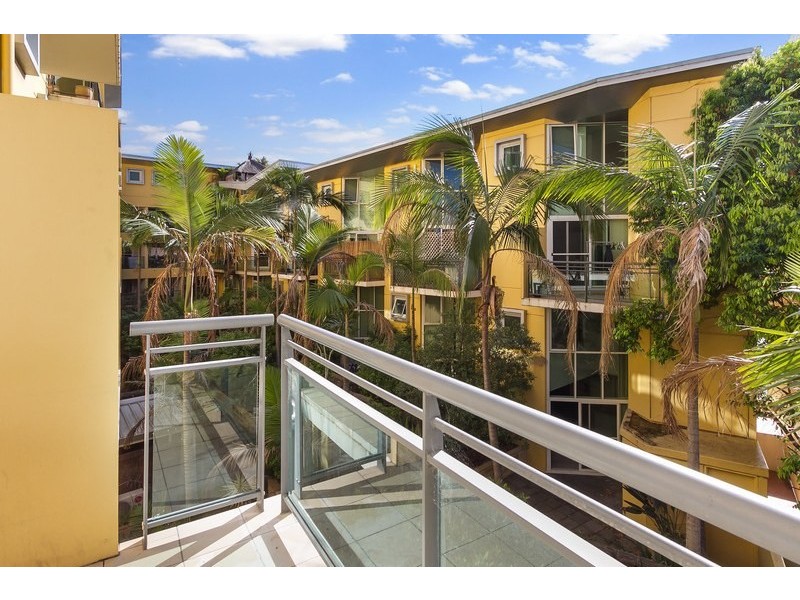 202/637 Pittwater Road, Dee Why NSW 2099