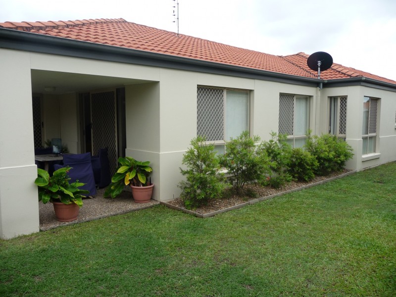 69 Marble Arch Place, Arundel QLD 4214