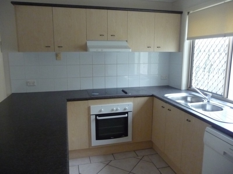 69 Marble Arch Place, Arundel QLD 4214