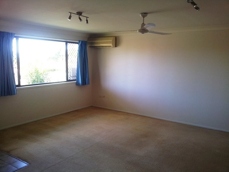 1/48 Usher Avenue, Labrador QLD 4215