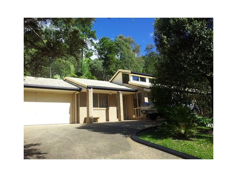 15 San Cristobal Place, Pacific Pines QLD 4211