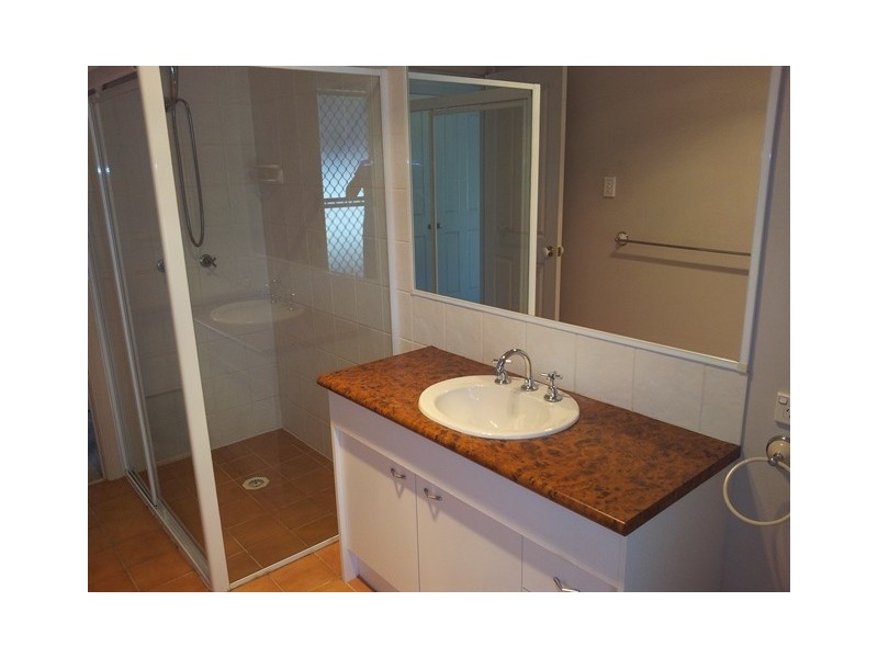 1/260 Oxley Drive, Coombabah QLD 4216