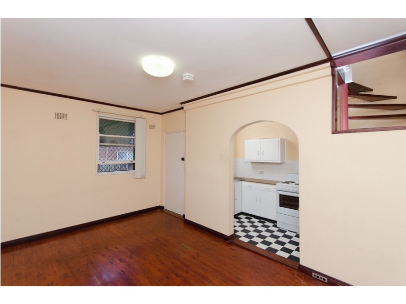 2/49 Thomas Street, Ashfield NSW 2131