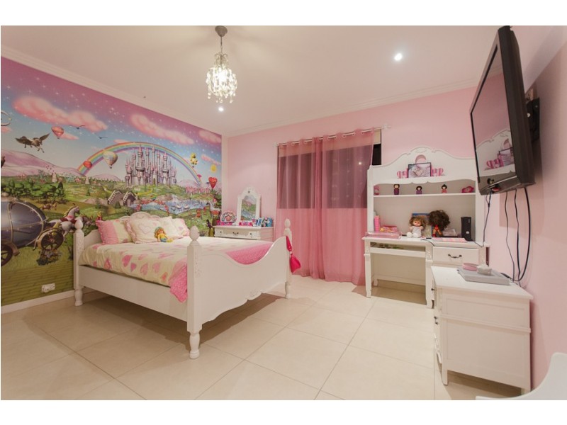 - Pringle Avenue, Bankstown NSW 2200