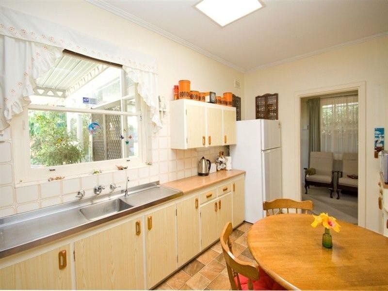 5 Hurcombe Street, West Beach SA 5024