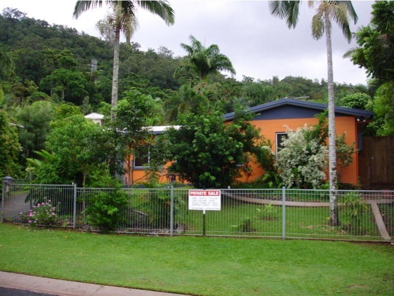 6 Barellan Close, Caravonica QLD 4878