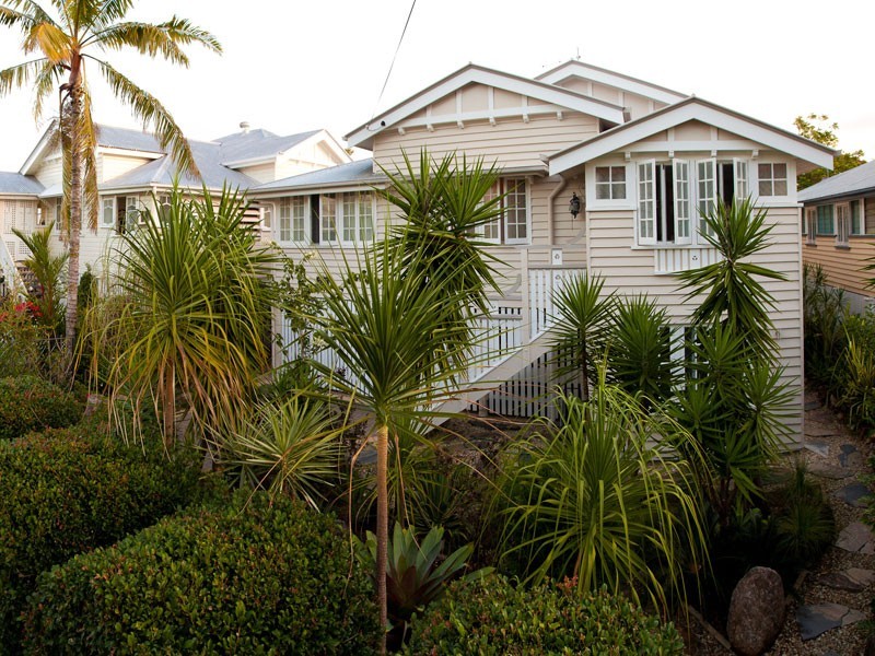 323 Lake Street, Cairns North QLD 4870