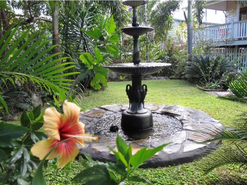 323 Lake Street, Cairns North QLD 4870