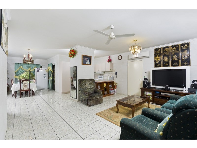 37 Hay Street, Mount Sheridan QLD 4868