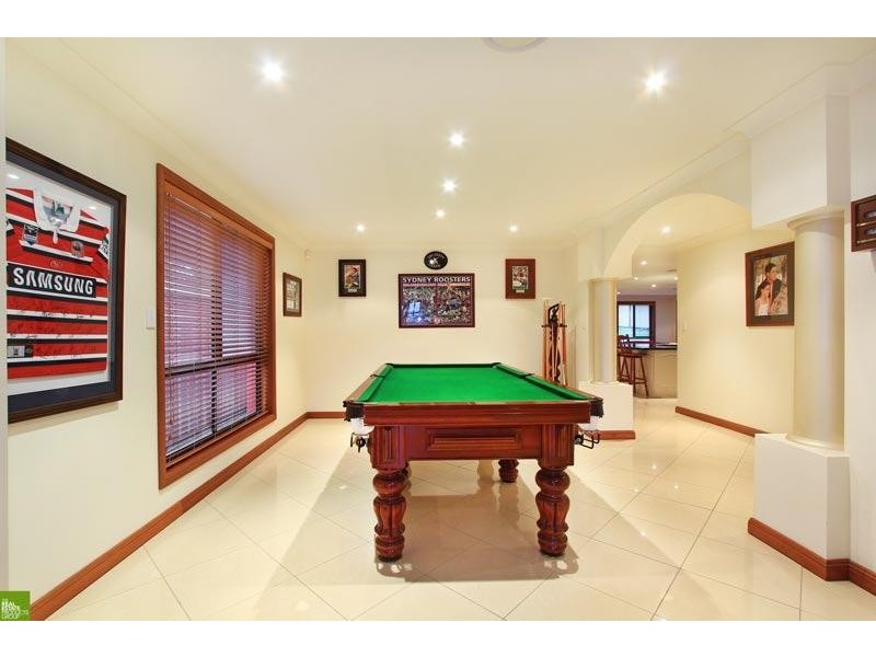 47 Whimbrel Avenue, Lake Heights NSW 2502