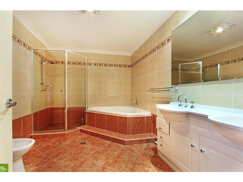 47 Whimbrel Avenue, Lake Heights NSW 2502