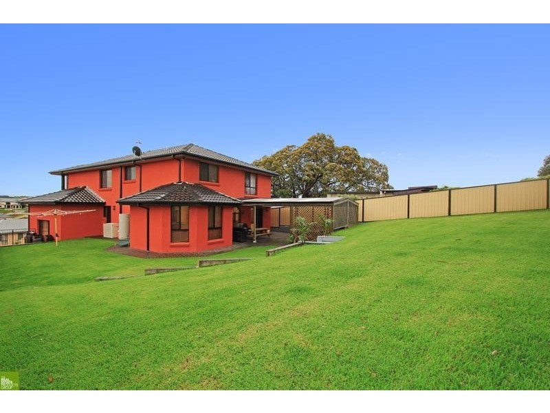 47 Whimbrel Avenue, Lake Heights NSW 2502